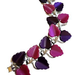 Vintage Thermoset Leaf Bracelet (A2258)